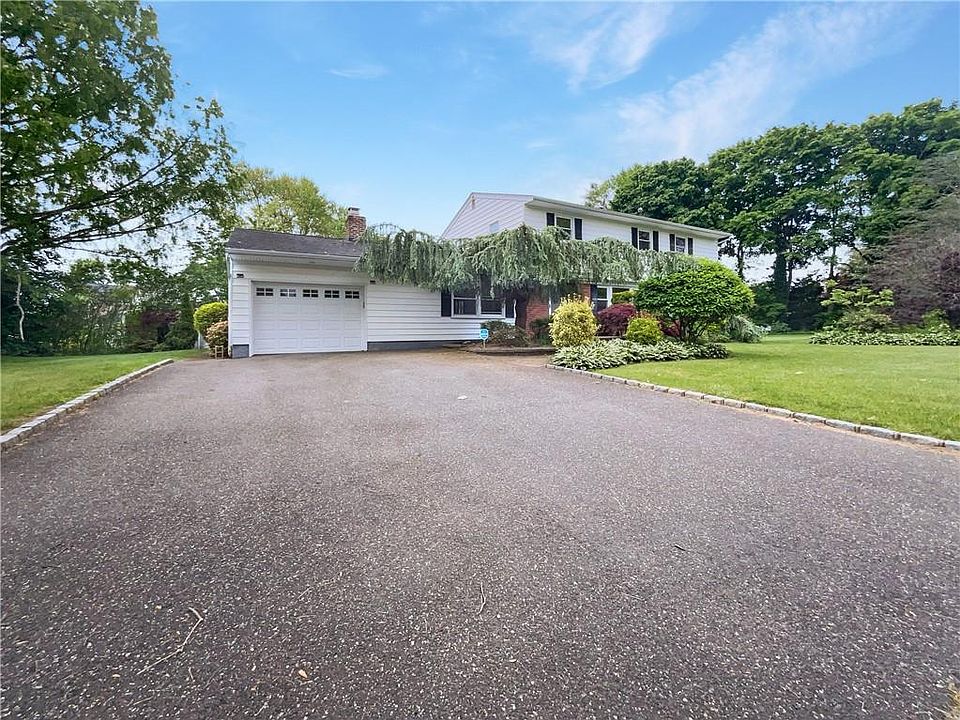 1st image of 12 Beacon Lane