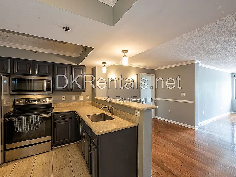 795 Hammond Dr #307 — Photo 19