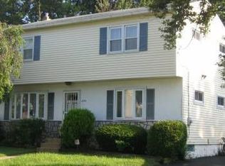 2753 Miriam Ave, Abington, PA 19001