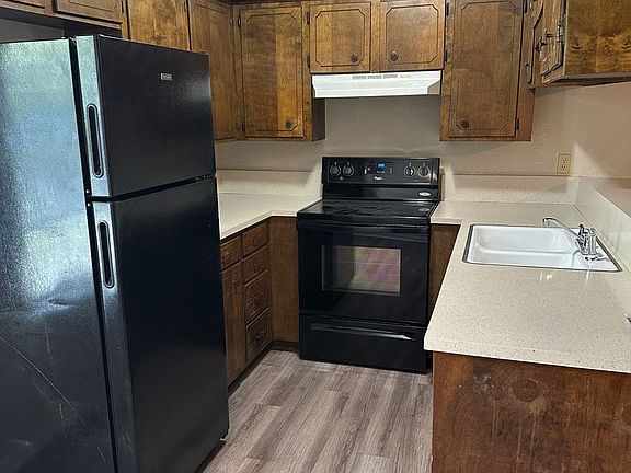4th image of 1821D Wilde Oak Cir