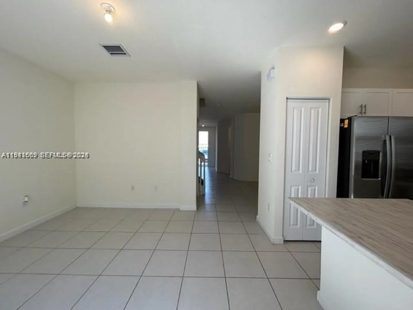 3354 W 112th Street 3354, Hialeah, FL 33018 — Photo 2
