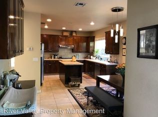 2983 W River Dr, Sacramento, CA