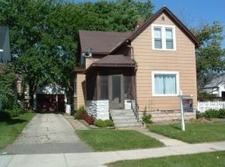 1209 N Division St, Appleton, WI 54911