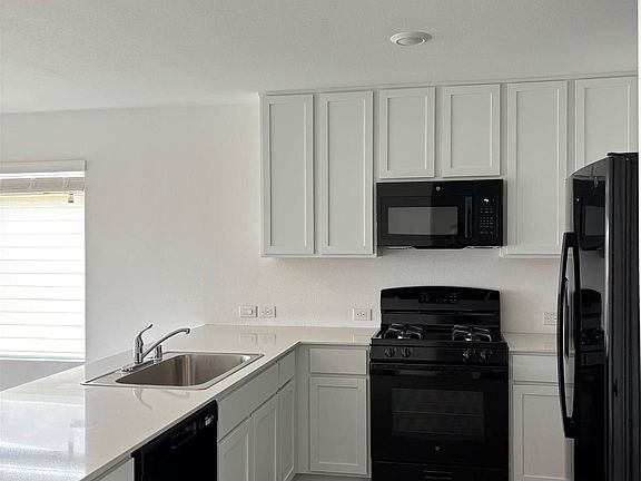 3rd image of 13535 Willow Fir Dr