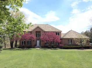 1392 Gettysburg Rd, Long Grove, IL 60047