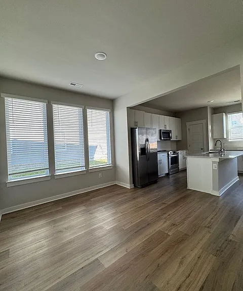 281 Casper Dr — Photo 10