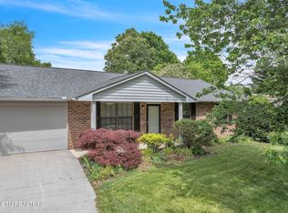 6010 Bridge Garden Rd, Knoxville, TN 37912