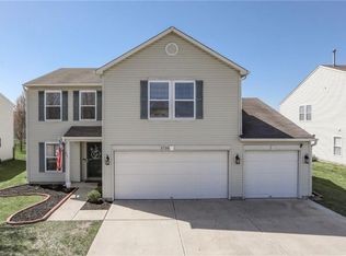 5710 Skipping Stone Dr, Indianapolis, IN