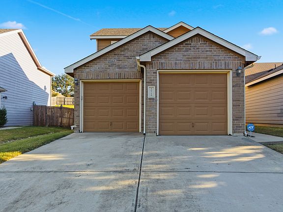 4th image of 10719 Deauville Dr