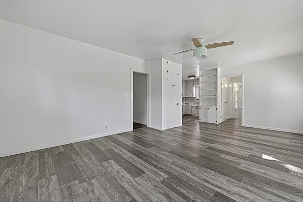 W 22nd St — Photo 8