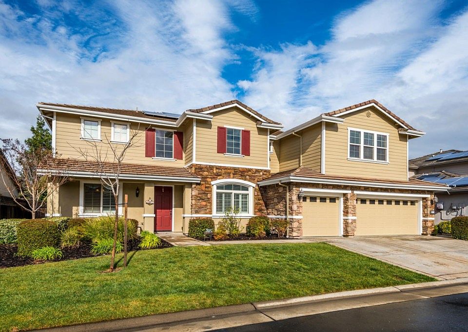 1st image of 2933 Fox Den Cir
