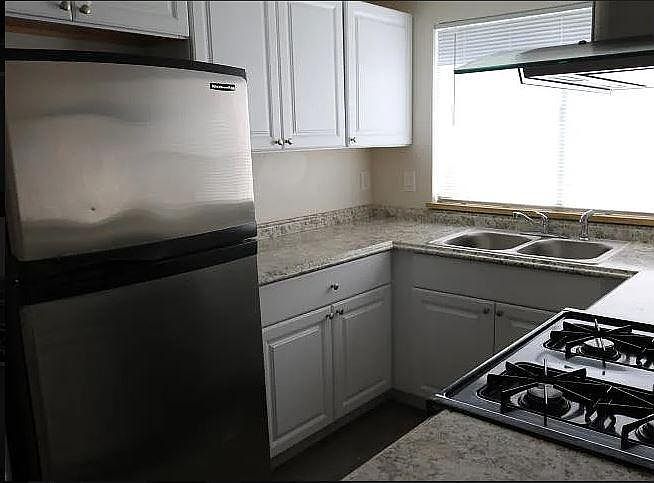 1st image of 2026 E 5th St #2026