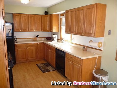 2nd image of 2398 S Ave E
