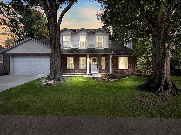 3rd image of 3830 Hanover Hill Dr