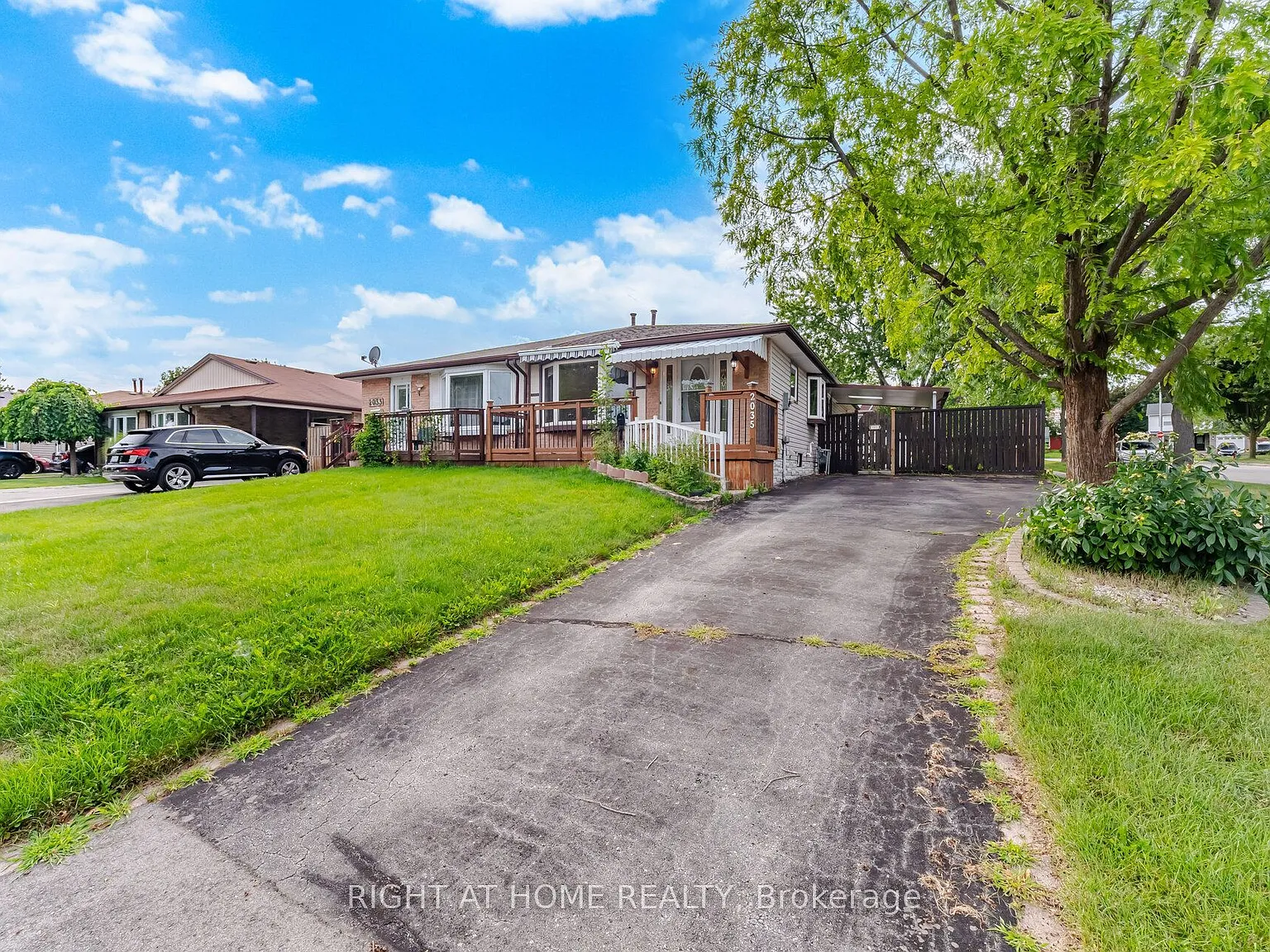 4 bed, $3,200 — Photo 2