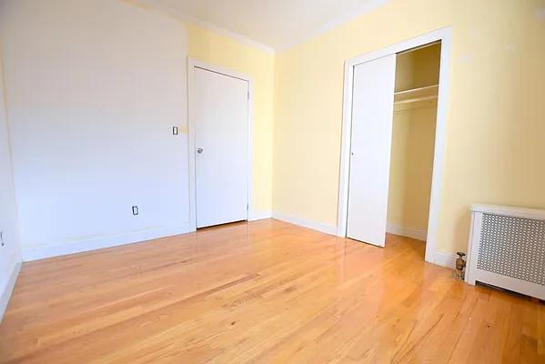 Rented by Compass | media 32