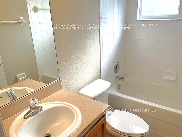 1461 Maple Leaf Ln — Photo 10