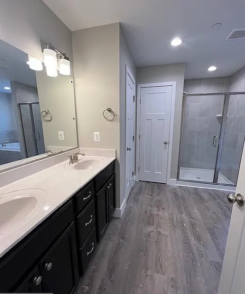 8931 Frederick Ave — Photo 16