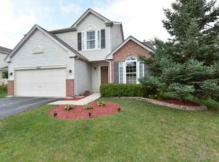 2162 W Wicklow Ln, Round Lake, IL 60073