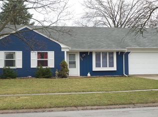 336 Boulder Hill Pass, Oswego, IL 60543