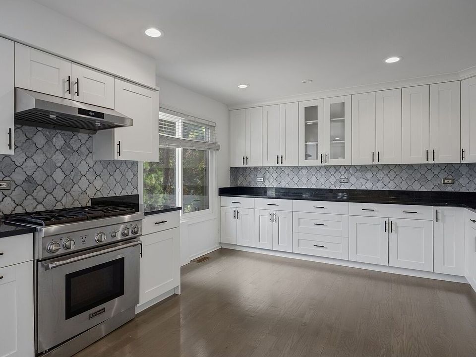 4852 Snapjack Cir, Naperville, IL 60564 | Zillow