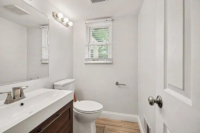 12800 Daily Dr — Photo 21