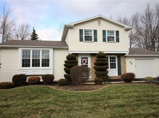 72 Doerun Dr, Rochester, NY 14626