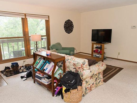 2nd image of N114W16700 Crown Dr Unit 8