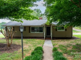 3205 Weston Ave, Gastonia, NC 28052