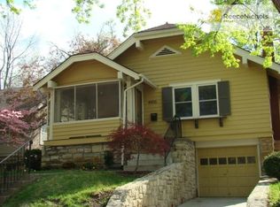 4806 Westwood Rd, Kansas City, MO 64112