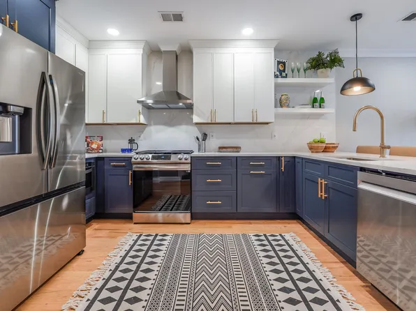 211 Ogden Ave #2L, Jersey City, NJ 07307
