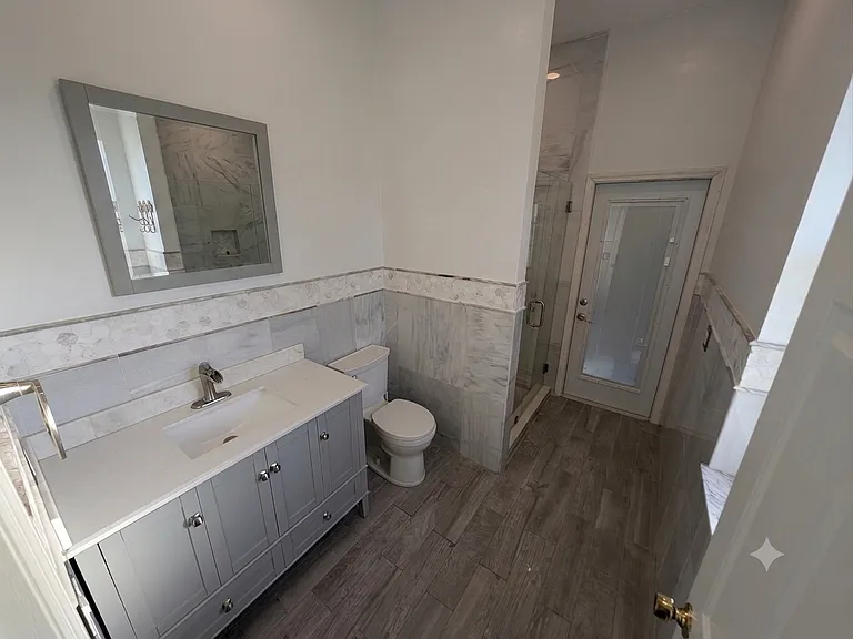 5667 Wellington Ct — Photo 17