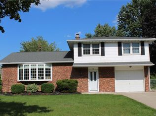 69 Saint Gregory Ct, Buffalo, NY 14221