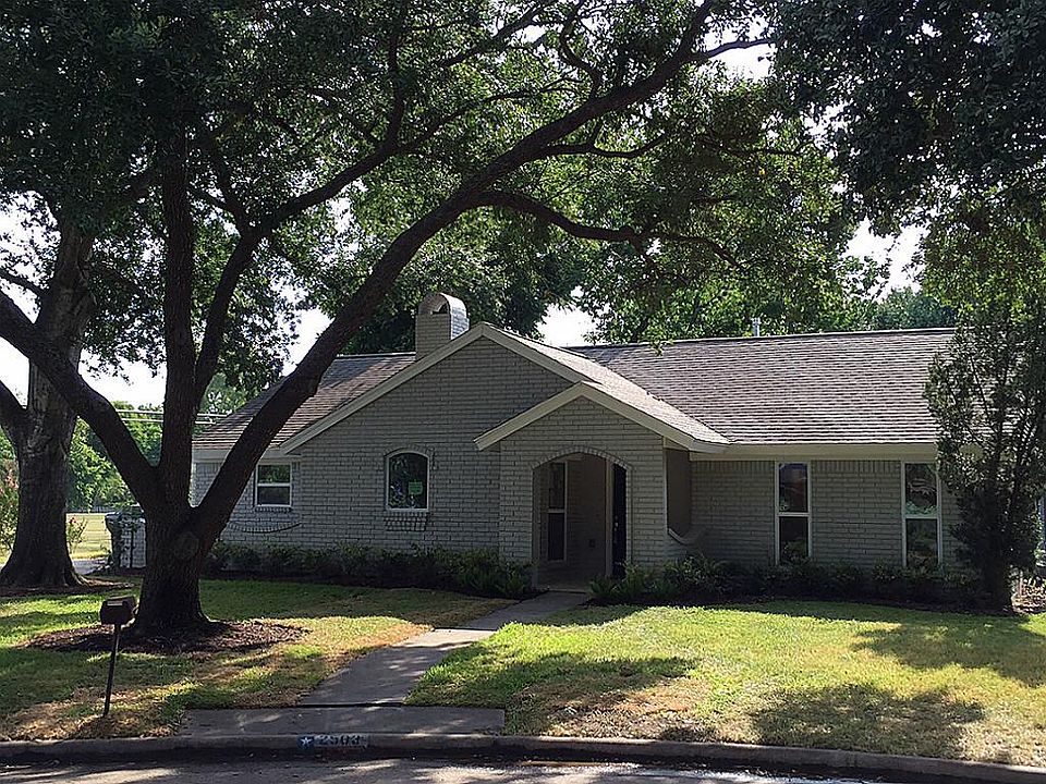 1st image of 2503 Pomeran Dr