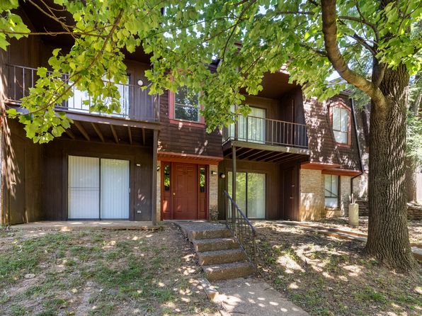 100 Rock Cliff Ct # 2B-1Ba, Louisville, KY 40218 – 1–2-bedroom rental in Louisville