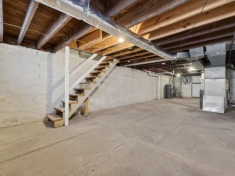 7206 Michigan Ave — Photo 21