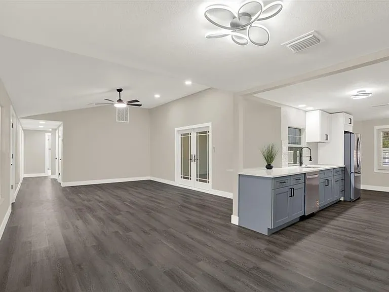 18803 Tracer Dr — Photo 6