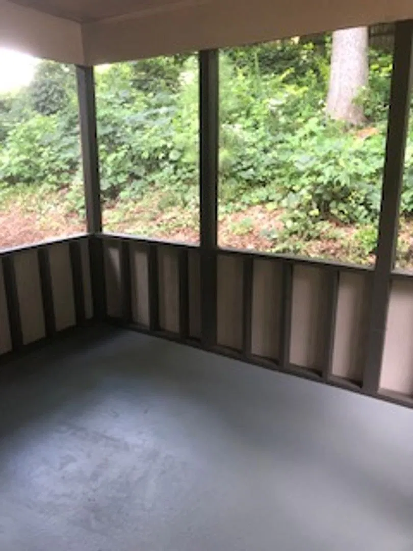 Chestnut Dr 3651 & 3653 - DUPLEX — Photo 3
