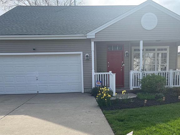 4th image of 10 Mason Dr