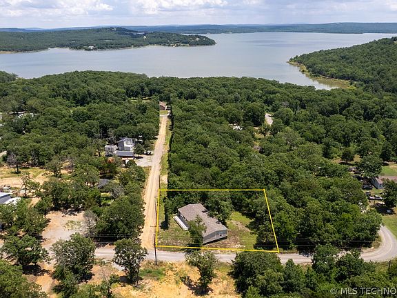 2nd image of 381 Ridge Ln