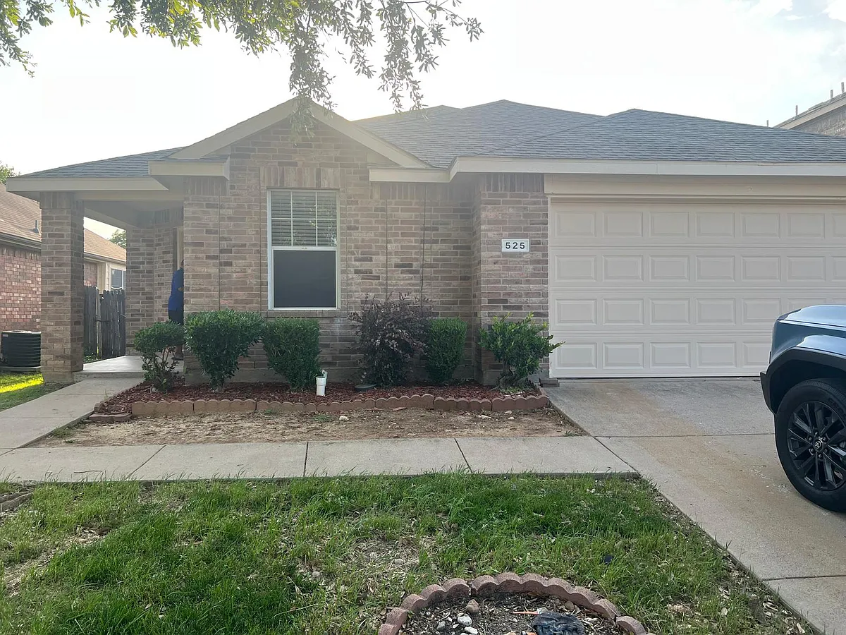 Building Photo - 525 Paddle Dr