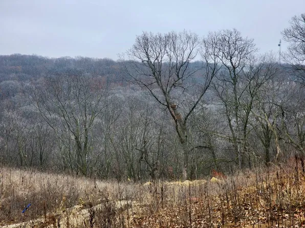 2368 Saint Charles Rd, Winterset, IA 50273