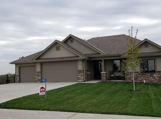 21892 Elderberry Rd, Glenwood, IA 51534