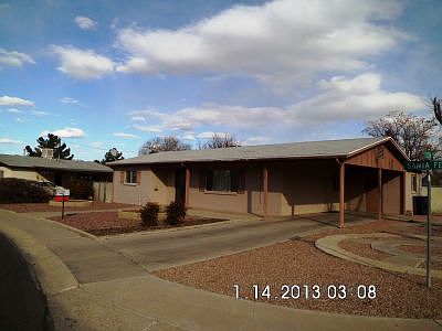 Workshop at rear of Carport