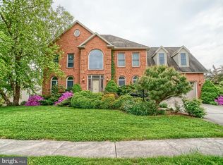 1210 Musket Ln, Mechanicsburg, PA 17050