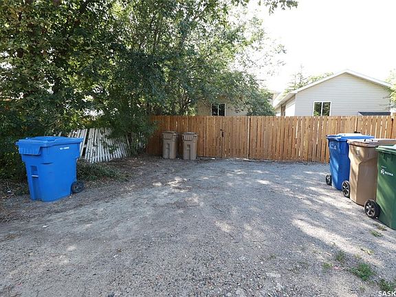 4th image of 741 GARNET STREET