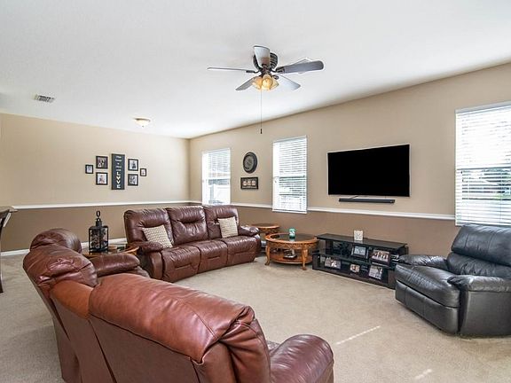 3rd image of 7338 Cutwater Ln