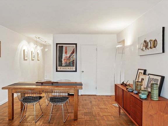 3rd image of 101 W 12th St APT 14K