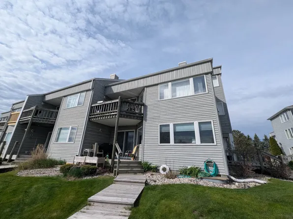 3091 E Midshipman Dr #5, Au Gres, MI 48703
