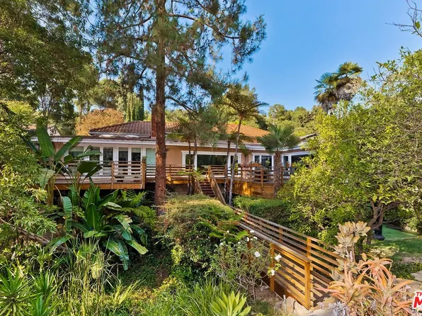 11292 Canton Dr, Studio City, CA 91604